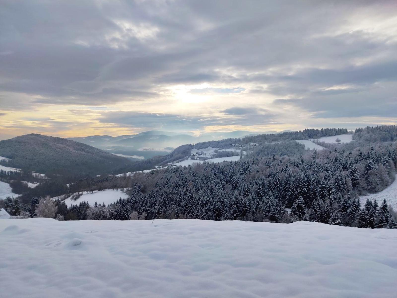 Agroturystyka Faron Rozdziele Esterno foto